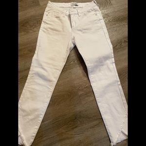 JUDY BLUES Tulip frayed Hem